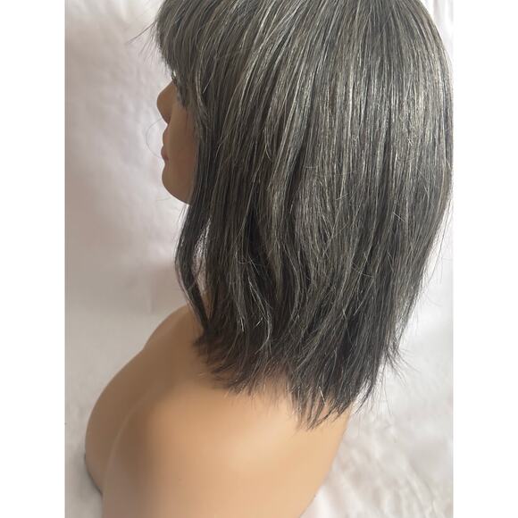 Fab and Fly HH-Deria Wig Color Gray 280/34/44 classic Bob with Bangs Human hair - Picture 4 of 8